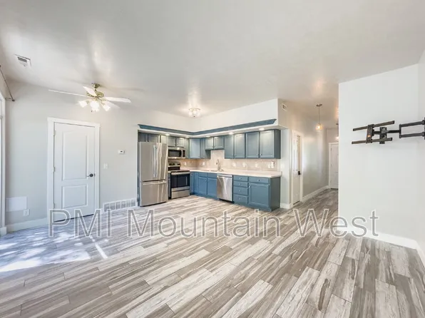 55 Peregrine Ln APT 6, Bountiful, UT 84010