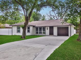 5902 Southington St, Houston, TX 77033