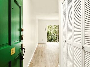 2230 S Piney Point Rd APT 214, Houston, TX 77063