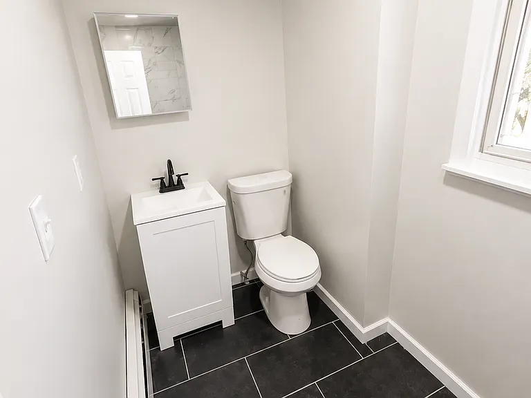 21 Eckert Ave #2B — Photo 3
