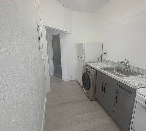 4th image of 1140 NW 4th St APT 5