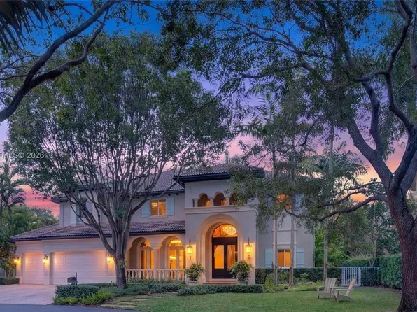 17015 SW 74th Ave, Palmetto Bay, FL 33157