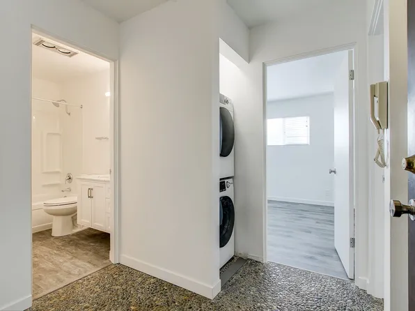 Shoreview Apartments, 2035 43rd Ave E #Penthouse 3, Seattle, WA 98112