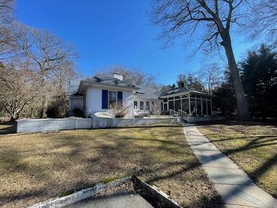 2 Crescent Road, Port Jefferson, NY, 11777