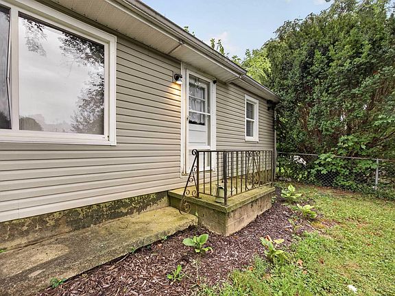 5th image of 812 26th St