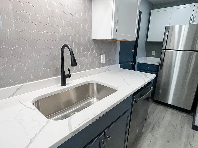 264 West St — Photo 4