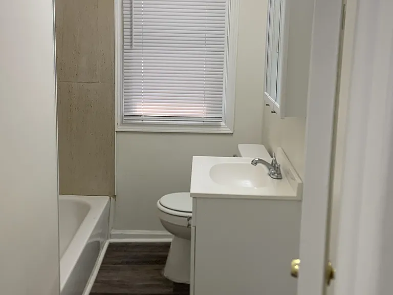 15434 Oldham St — Photo 11