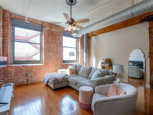 200 Main St APT 513, Kansas City, MO 64105