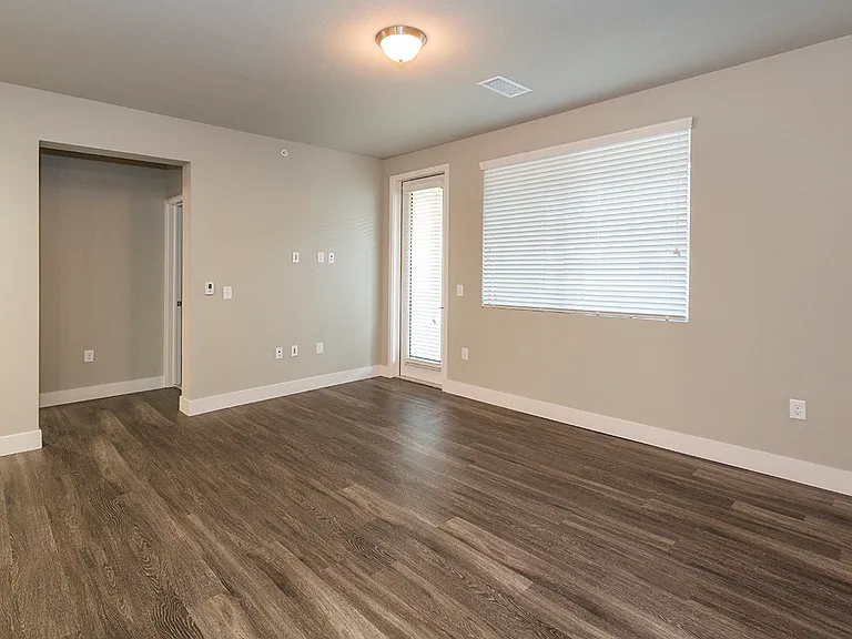 The Overlook at Interquest Apartments — Photo 44