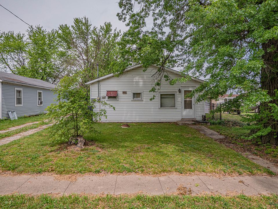 511 E Burkhart St Moberly, MO, 65270 Apartments for Rent Zillow