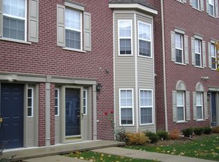 10868 Pardee Rd, Taylor, MI 48180