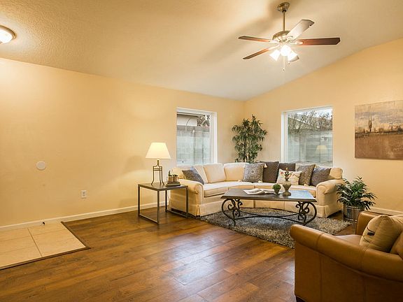 4th image of 9009 Twin Harbor Ave NW