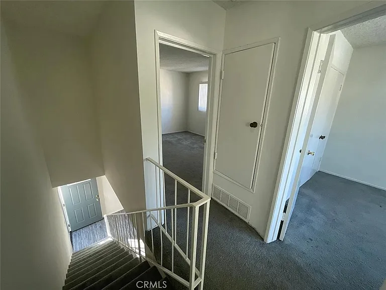 869 N Mallard St — Photo 10