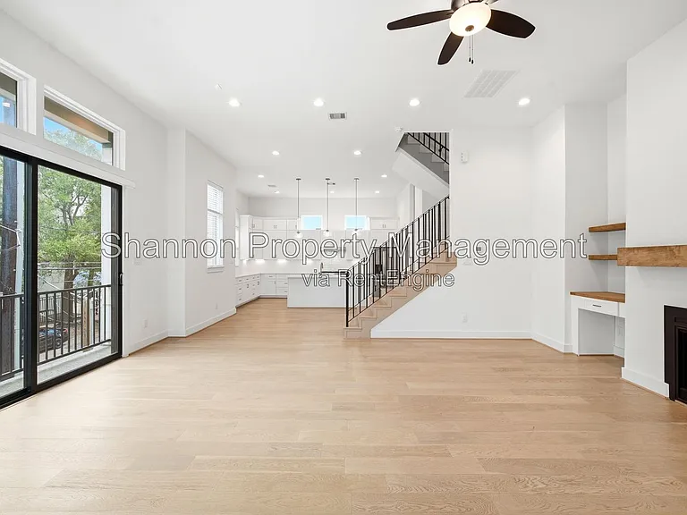 1823 Prospect St #C — Photo 13