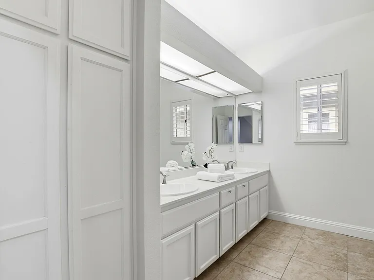 17515 Montoya Cir — Photo 31