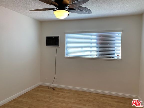 4th image of 7135 N Coldwater Canyon Ave #5