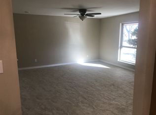 1014 W E Ave, Cache, OK 73527