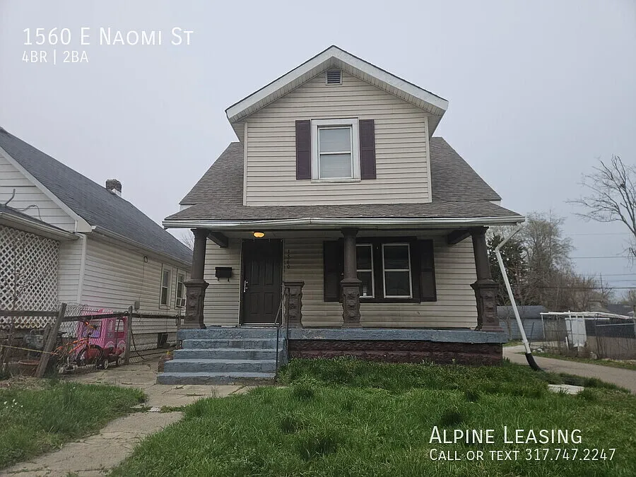 1560 E Naomi St photo 1