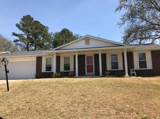 30 Edgemont Rd, Saint Peters, MO 63376