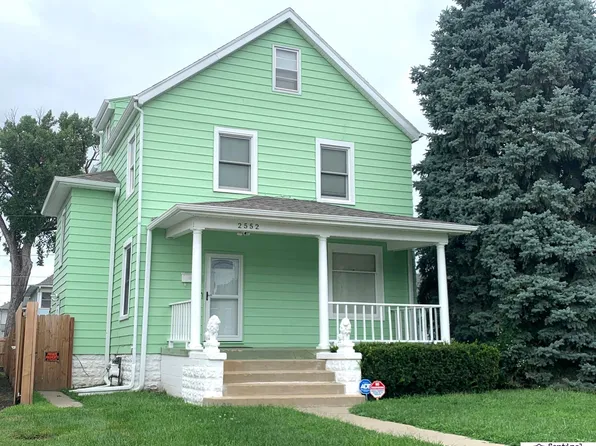 2552 Evans St, Omaha, NE 68111