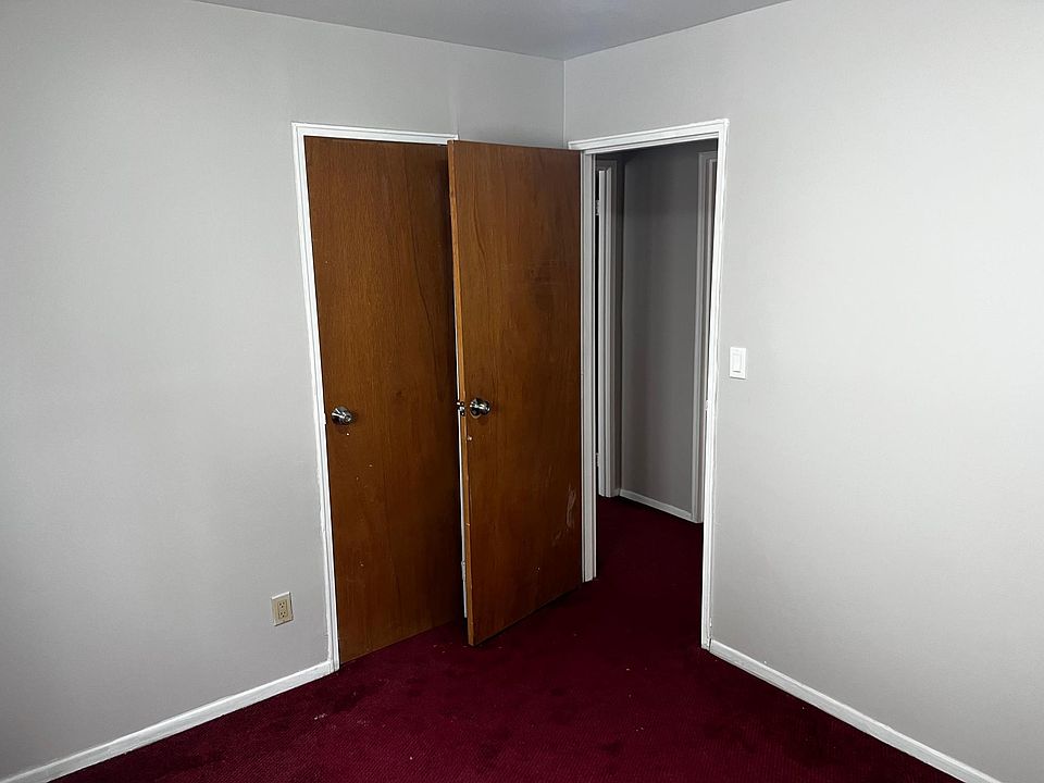 1st image of 116-23 Inwood St #1