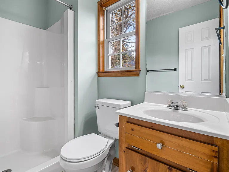 514 Highland Ave — Photo 6