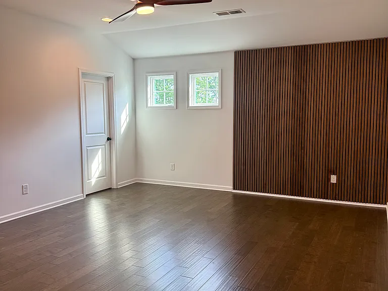 533 Wymond Ct — Photo 24
