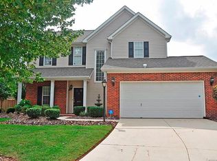 3601 Glen Lyon Dr, Matthews, NC