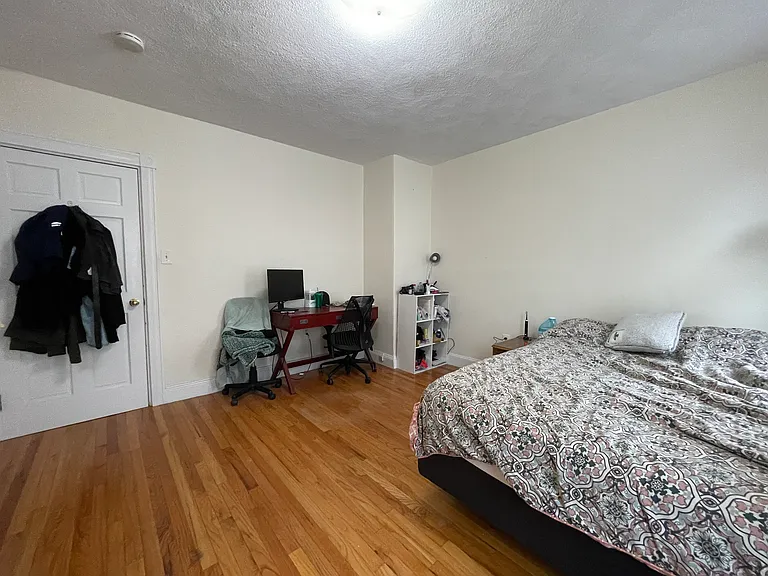 69 Fairbanks St #2 — Photo 25