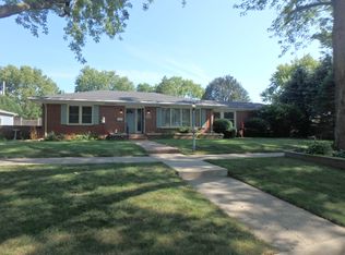802 Haines Blvd, Champaign, IL