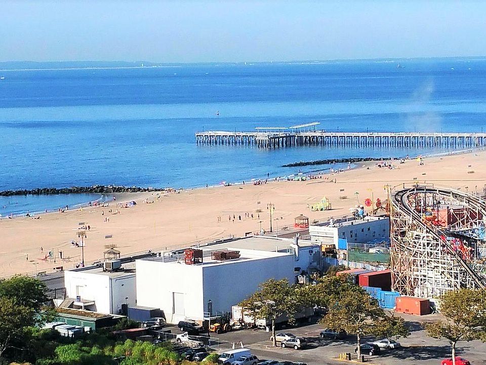 1st image of 602 Surf Ave #2