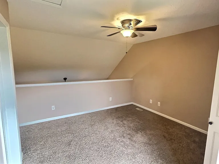 6500 Colonial Dr — Photo 15