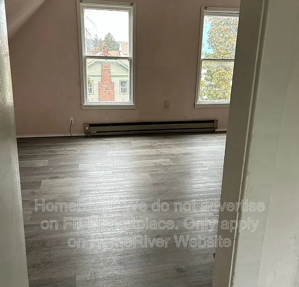 1212 N Cochran St — Photo 4