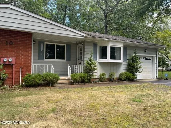 10 Minnesota Avenue #A, Whiting, NJ 08759