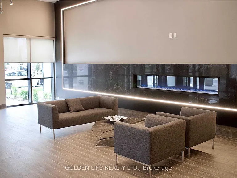 8 Trent Ave #1112 — Photo 14