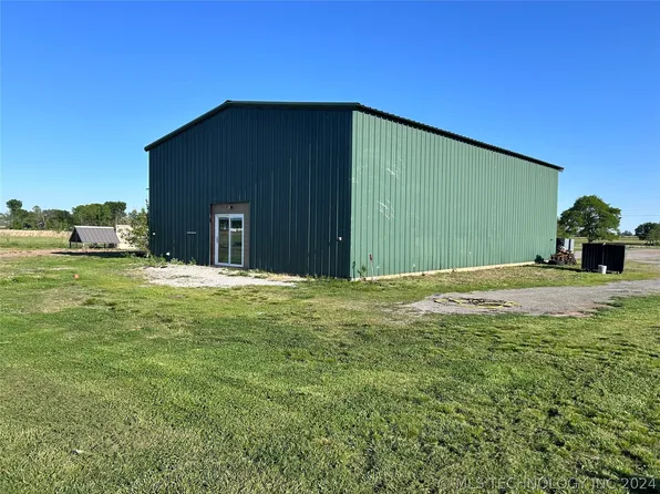272 W 390th Rd, Adair, OK 74330