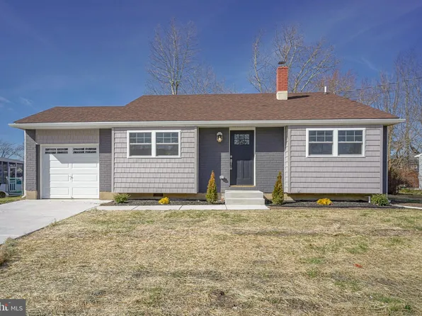 646 Pierre Ave, Mantua, NJ 08051