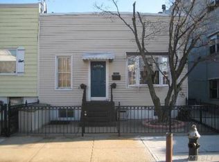 5824 78th Ave, Ridgewood, NY 11385