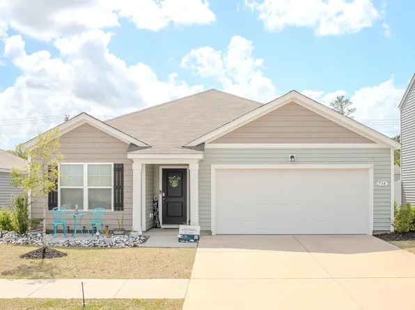 734 Woodland Farms Circle, Aynor, SC 29511