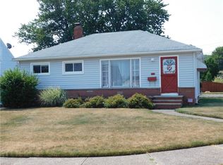 3185 Alden Dr, Parma, OH 44134