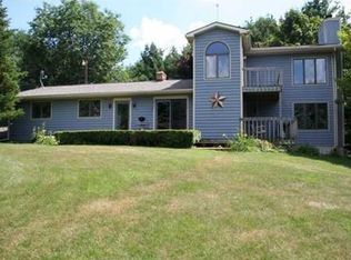460 Frost Rd, Williamston, MI 48895