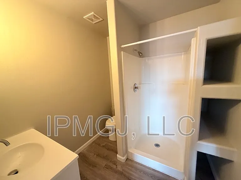 3246 Downey Ct #4 — Photo 7