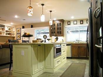 2nd image of 4621 Royal Garden Pl