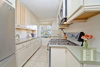 3rd image of 457 Franklin D Roosevelt Dr APT A704