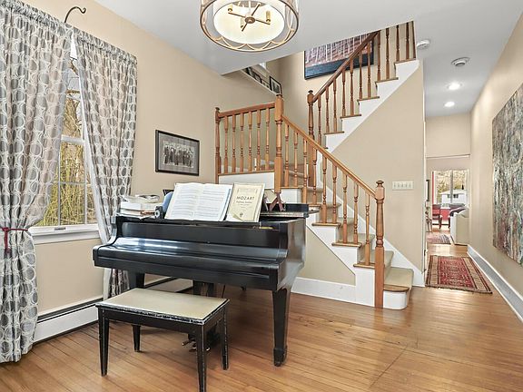 84 Cove Rd South Salem NY-large-001-001-001-1500x1000-72dpi.jpg