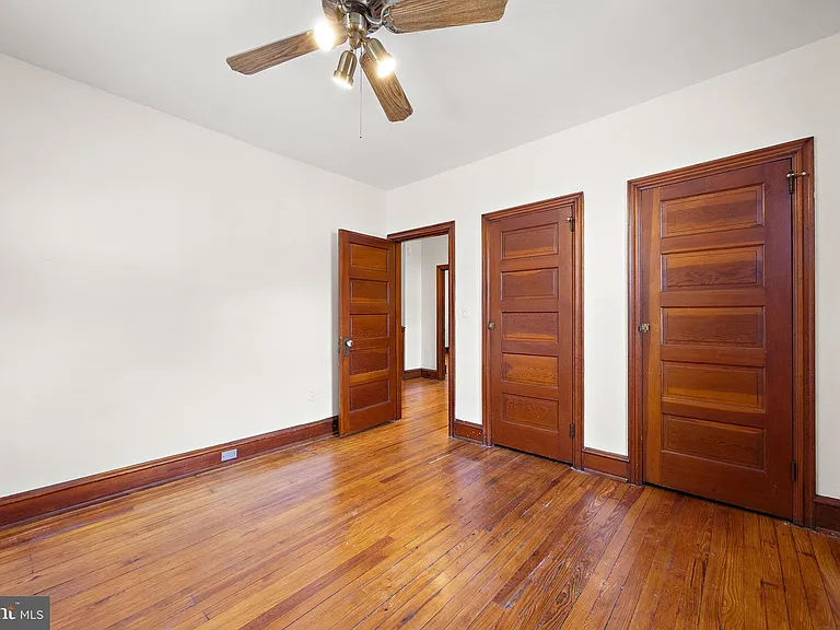 409 W 20th St #2 — Photo 12