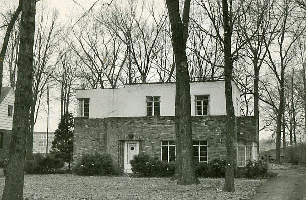 1934