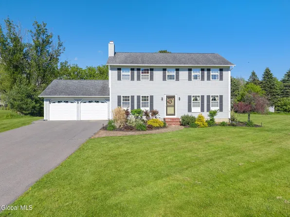 4 Canter Lane, Johnstown, NY 12095