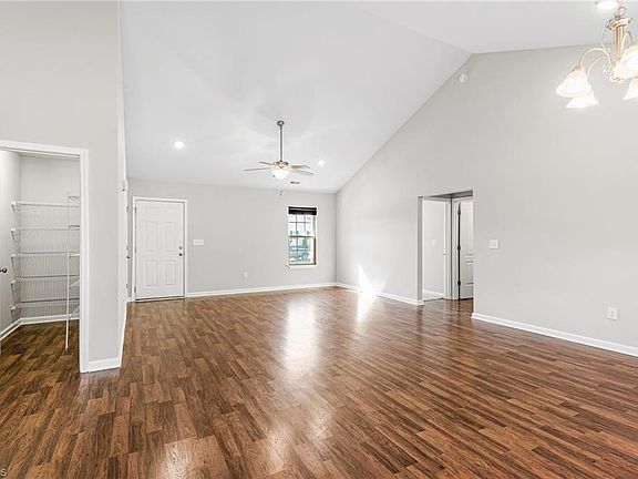 4th image of 6232 Brentwood Park Ct
