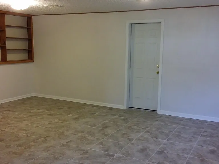 1015 N Lafayette St — Photo 11